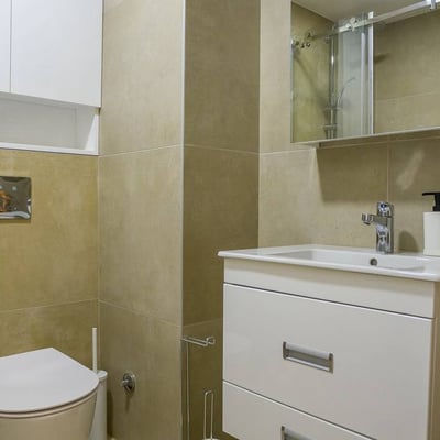 Аренда светлой двухкомнатной квартиры в современном ЖК, 41 м², Палилула, Белград, Сербия